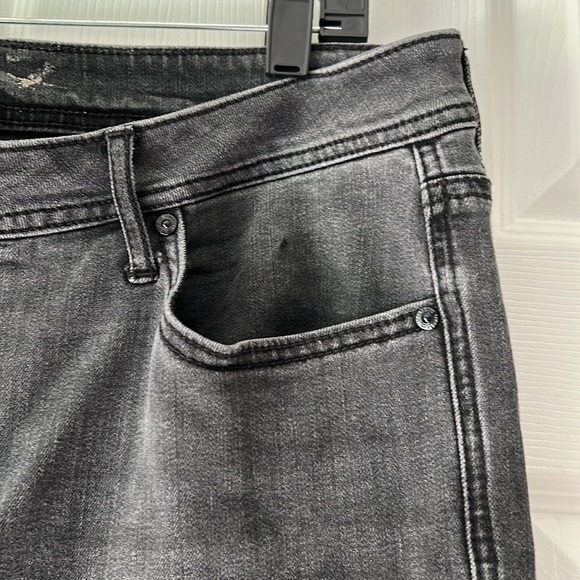Seven7 Black Raw Hem Jeans - Picture 5 of 7